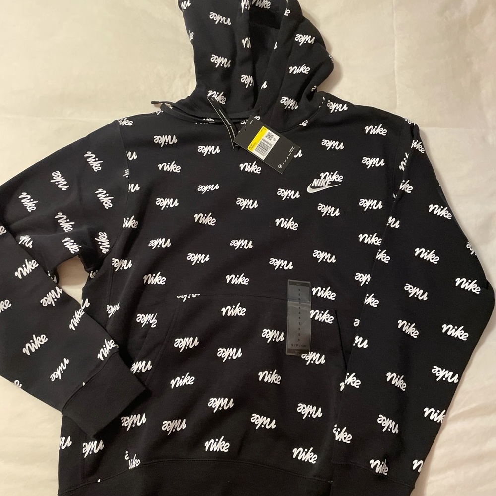NEW NIKE LOGO HOODIE SZ SMALL NWT